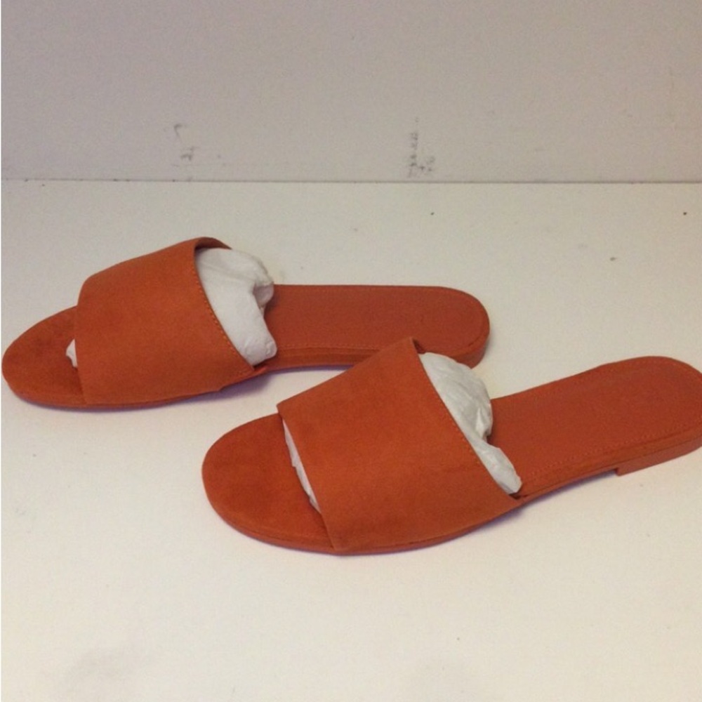 Slip on - Picture 4 of 7